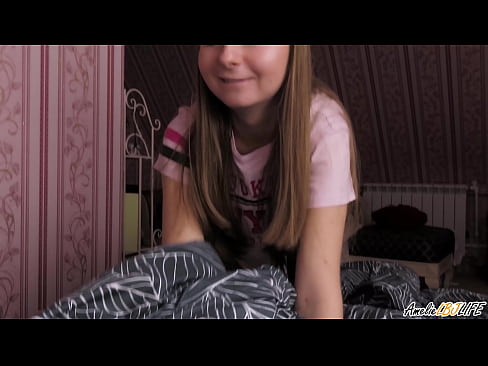 ❤️ Tarraingíonn Blondie BFF go domhain uirthi agus faigheann sí cum ina béal ❌  Porn vk  uainn ga.pornmega.ru